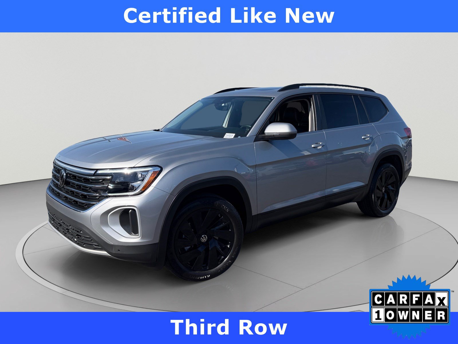 Used 2026 Volkswagen Atlas SE FWD image 1