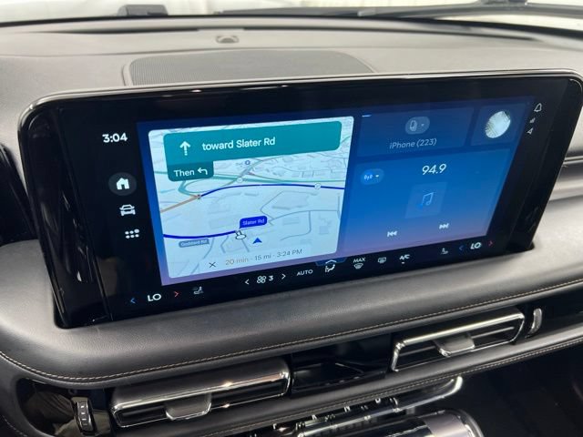 Certified 2025 Lincoln Aviator AWD image 17