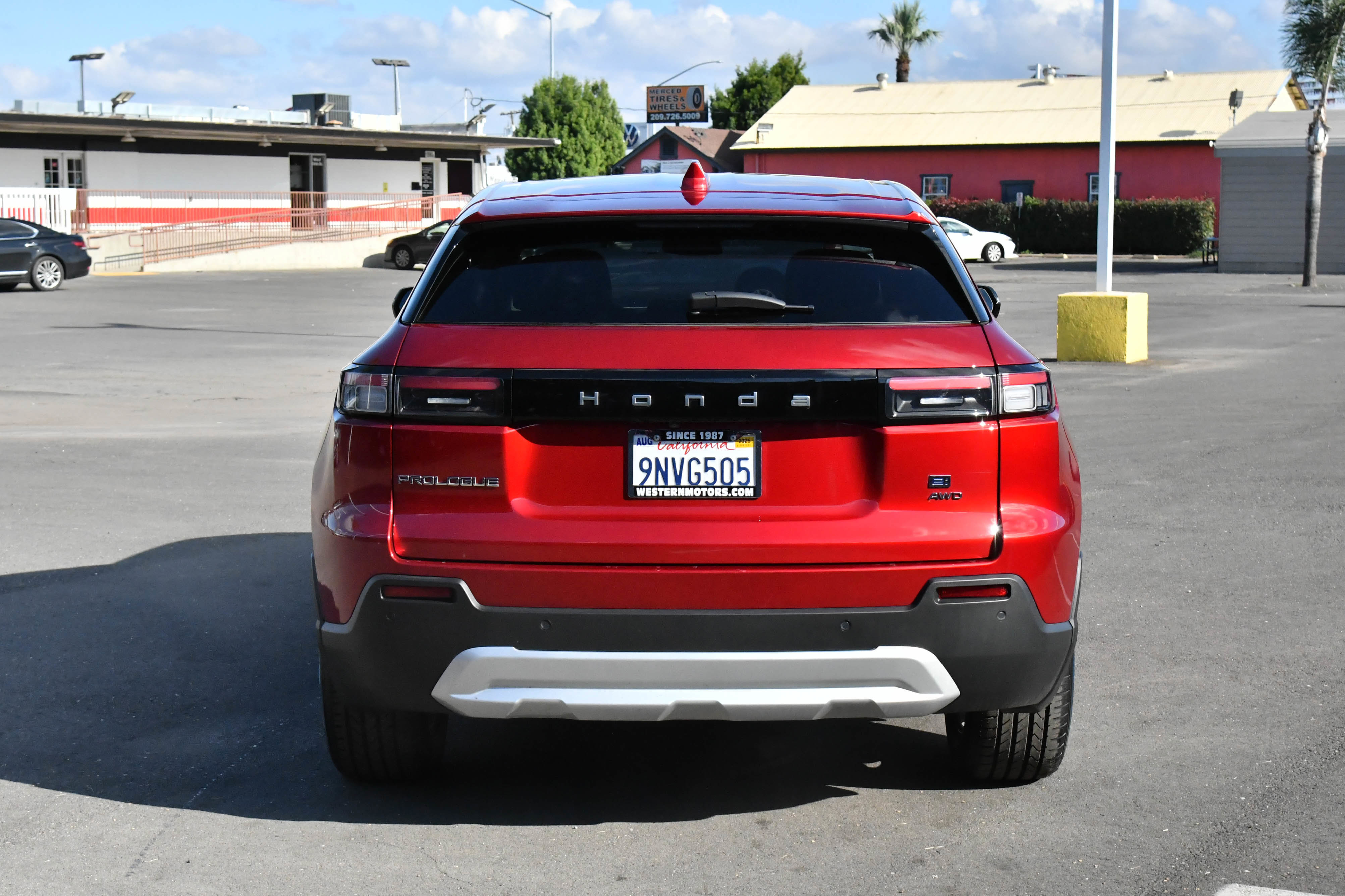 Used 2024 Honda Prologue EX image 7