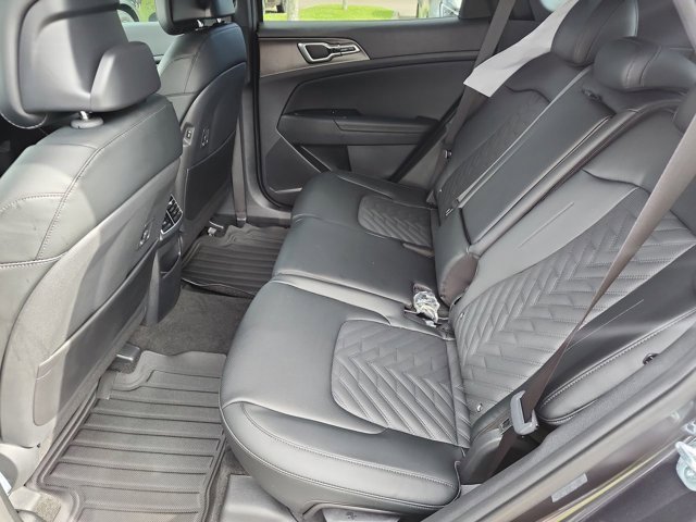 New 2026 Kia Sportage X-Line w/ X-Line Technology Package image 14