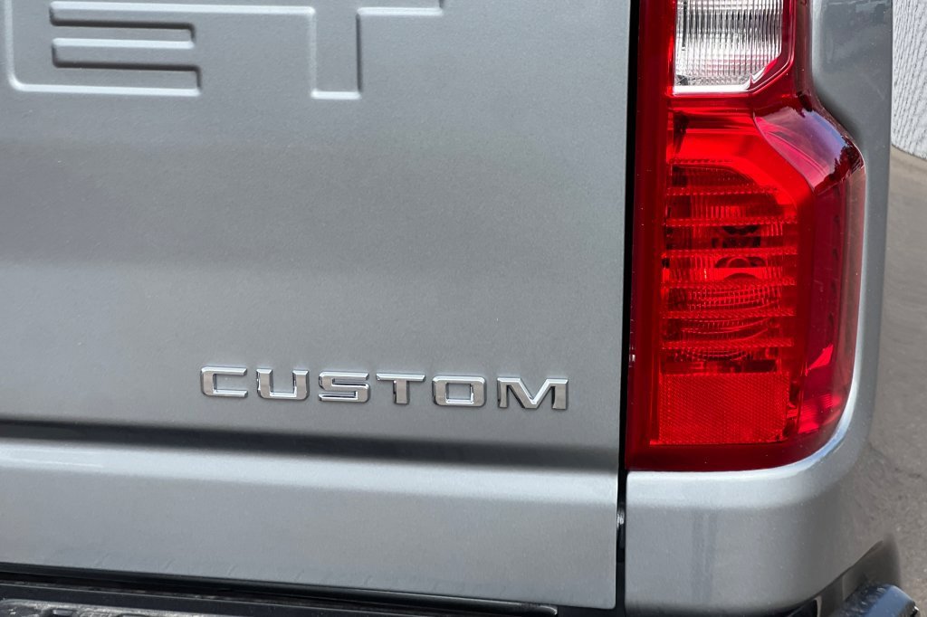 New 2026 Chevrolet Silverado 2500 Custom w/ Custom Value Package image 20