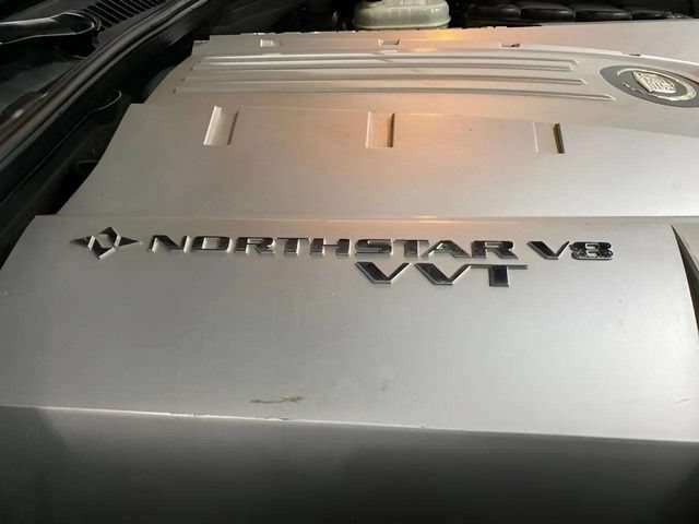 Used 2005 Cadillac XLR RWD image 77