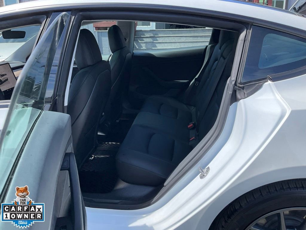 Used 2023 Tesla Model 3 Standard Range image 7