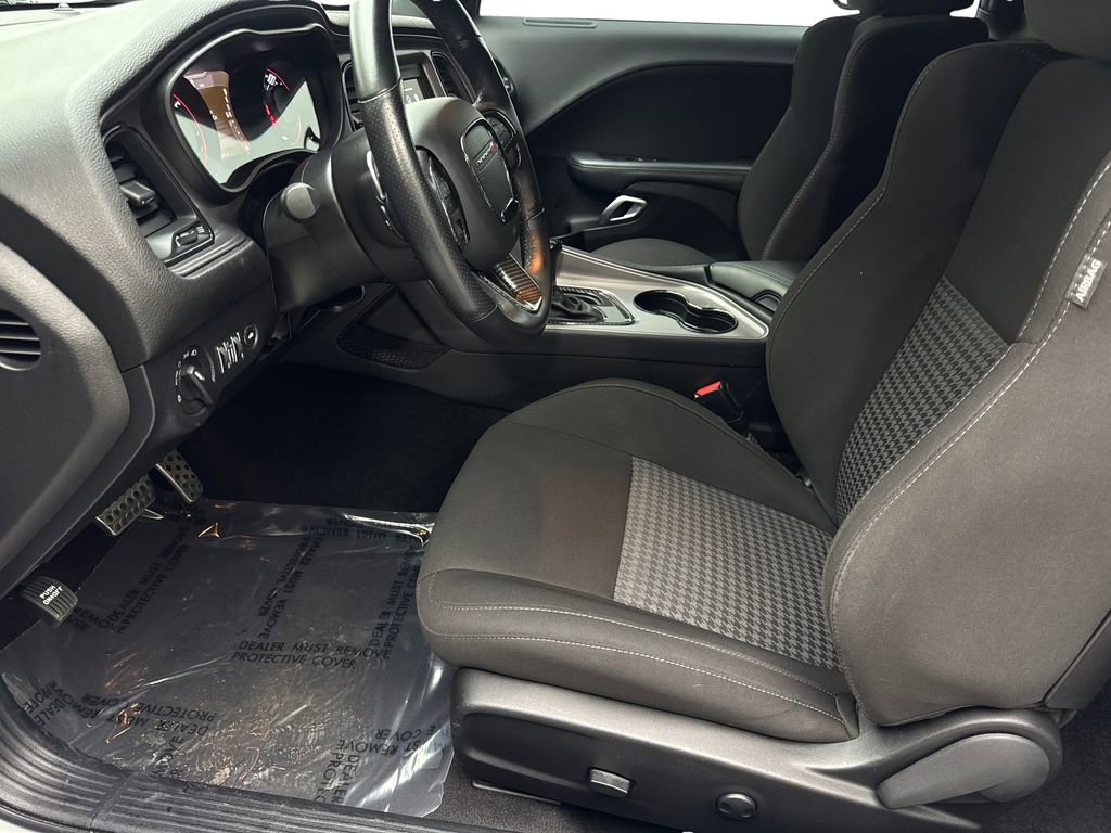 Used 2023 Dodge Challenger R/T w/ Blacktop Package RWD image 26