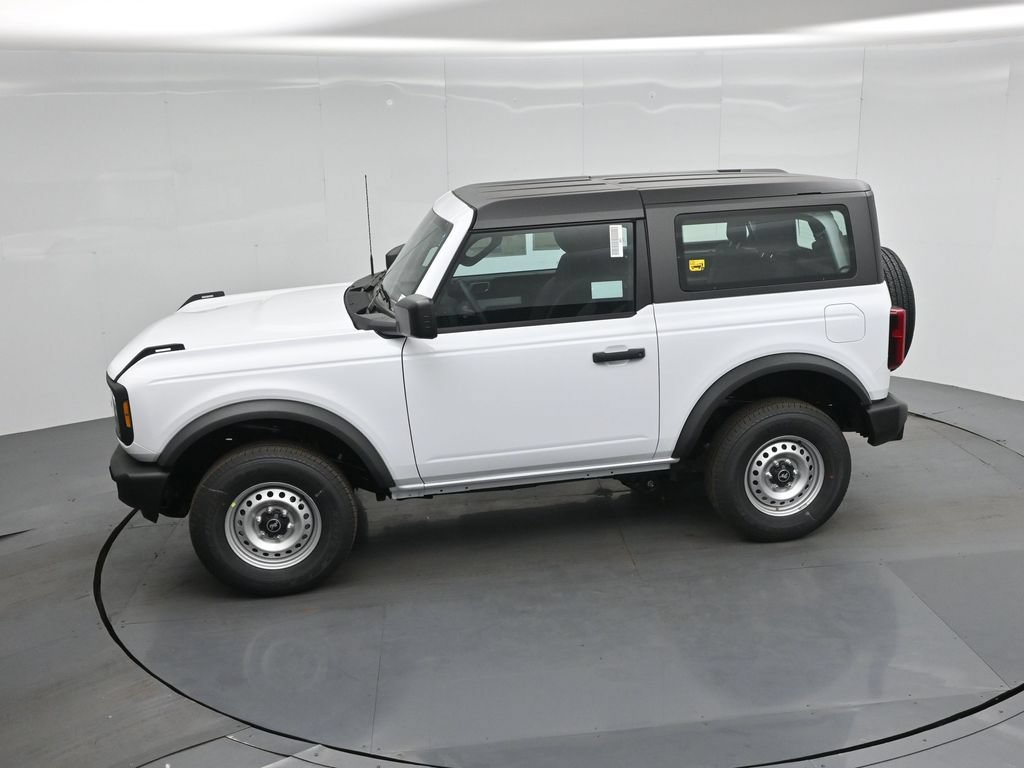 New 2026 Ford Bronco 2-Door AWD/4WD image 35