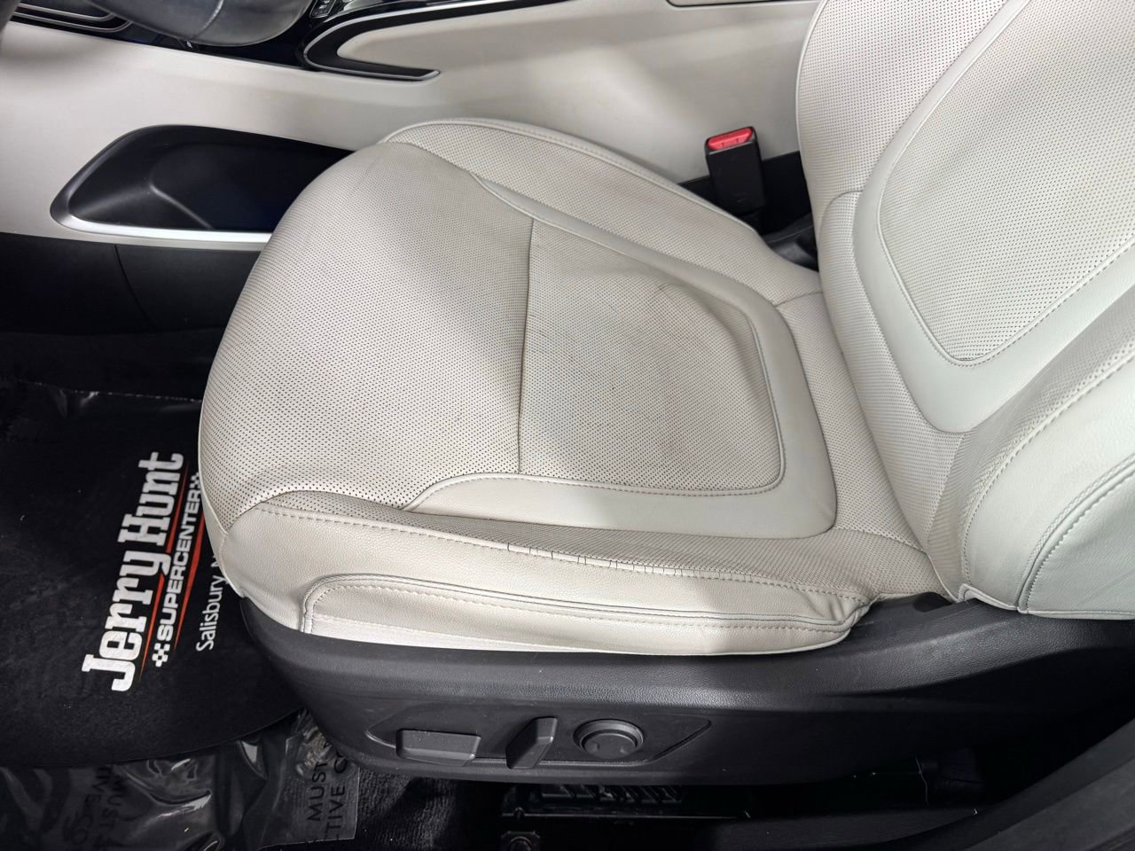 Used 2023 Hyundai Tucson Limited image 11