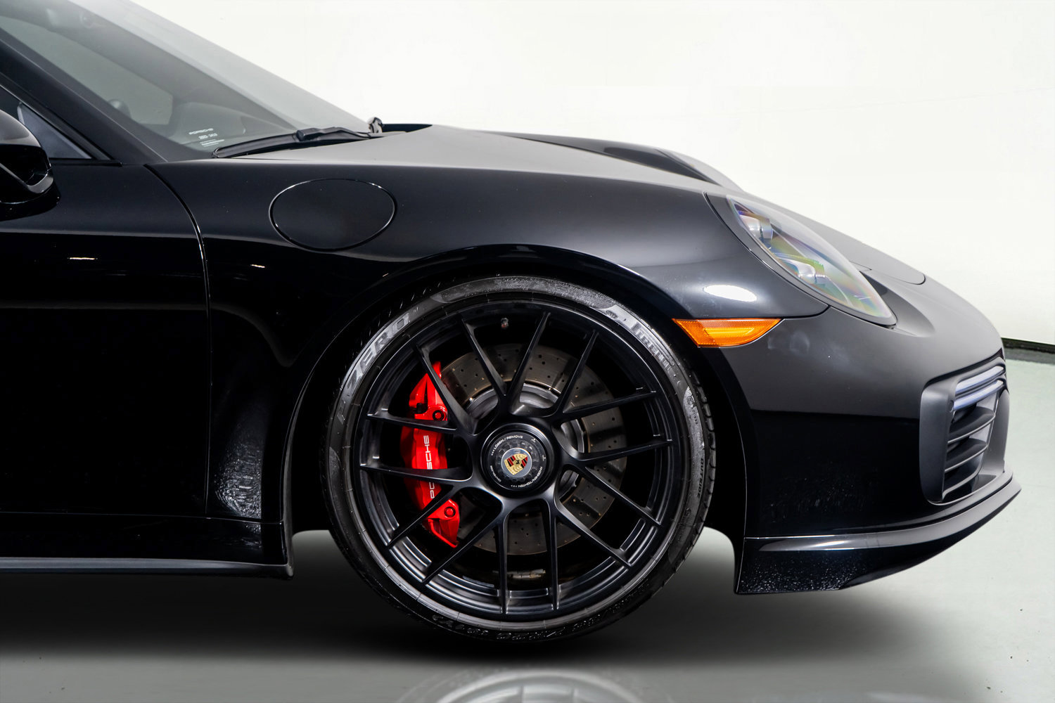 Used 2019 Porsche 911 Turbo w/ Light Design Package image 6