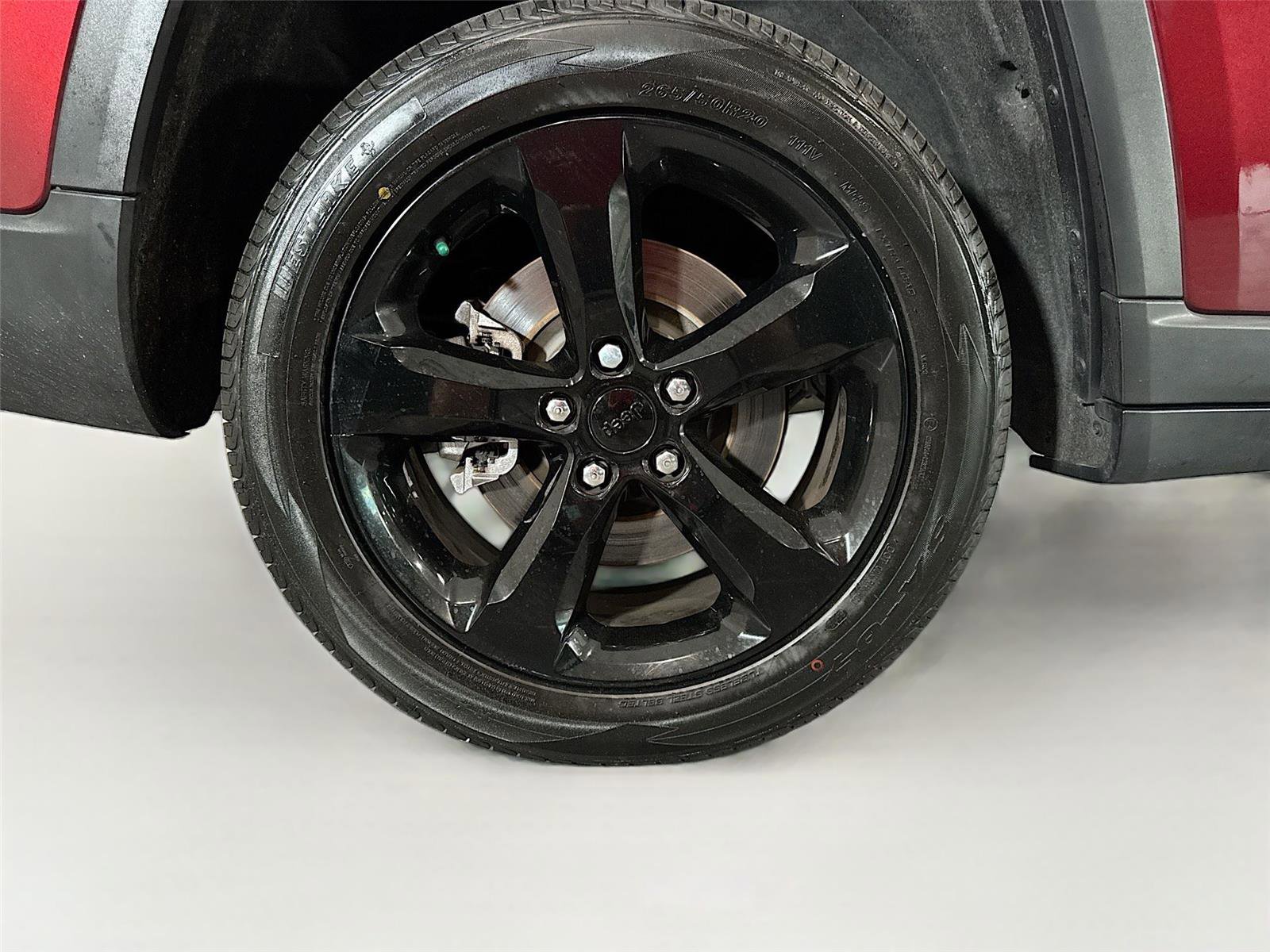 Used 2022 Jeep Grand Cherokee L Laredo RWD image 35
