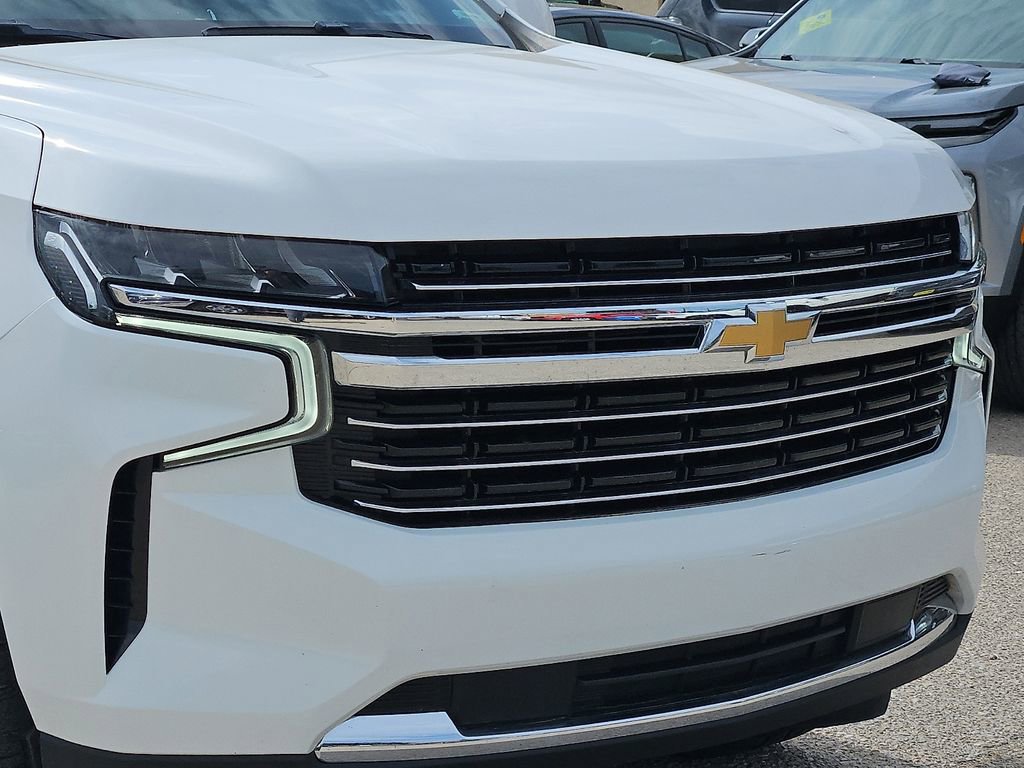 Used 2021 Chevrolet Suburban LT RWD image 7