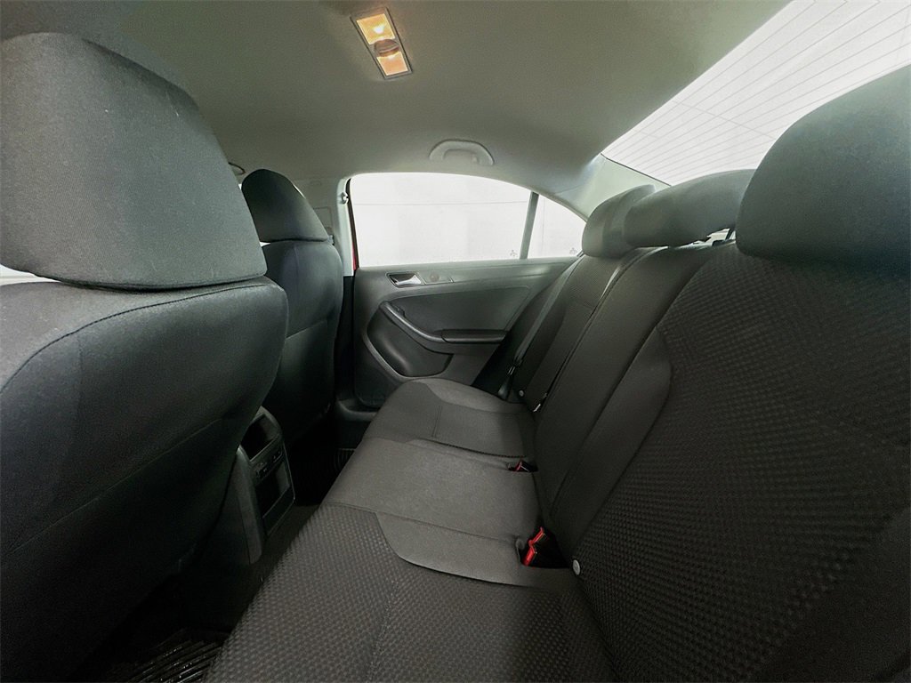 Used 2014 Volkswagen Jetta TDI image 23