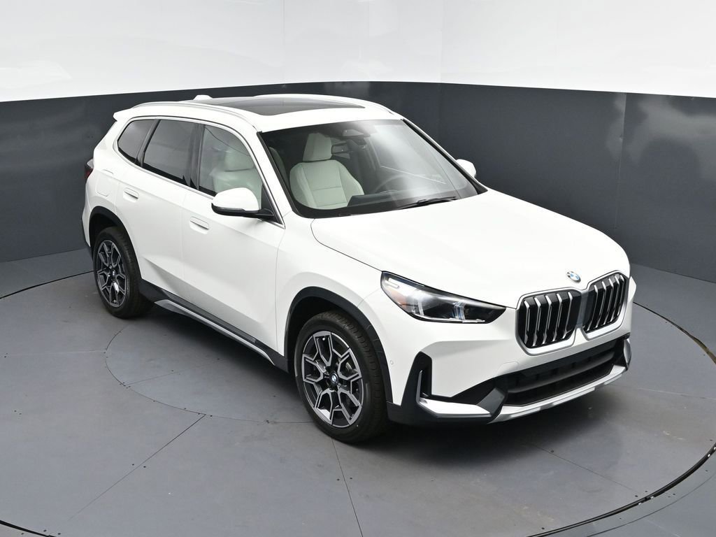 New 2026 BMW X1 xDrive28i w/ Convenience Package image 1
