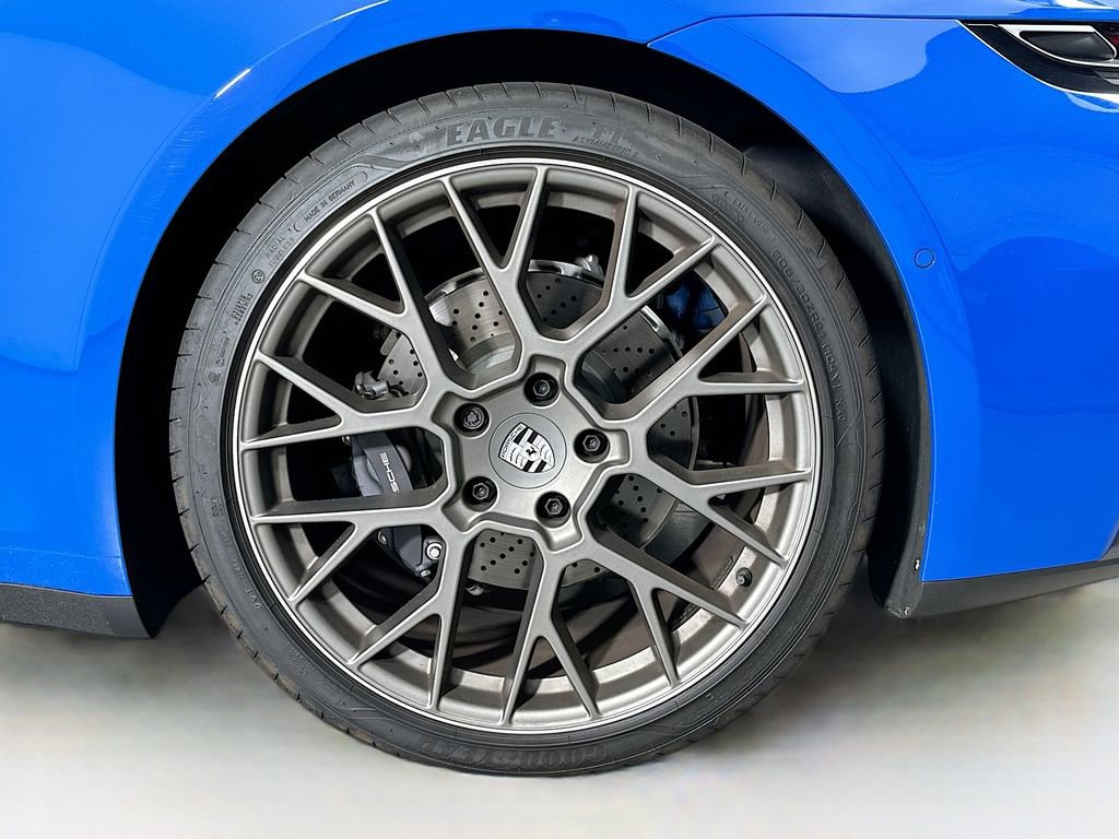 New 2025 Porsche 911 Carrera image 30