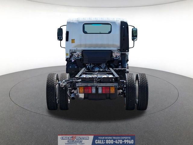 New 2024 Chevrolet Low Cab Forward image 13