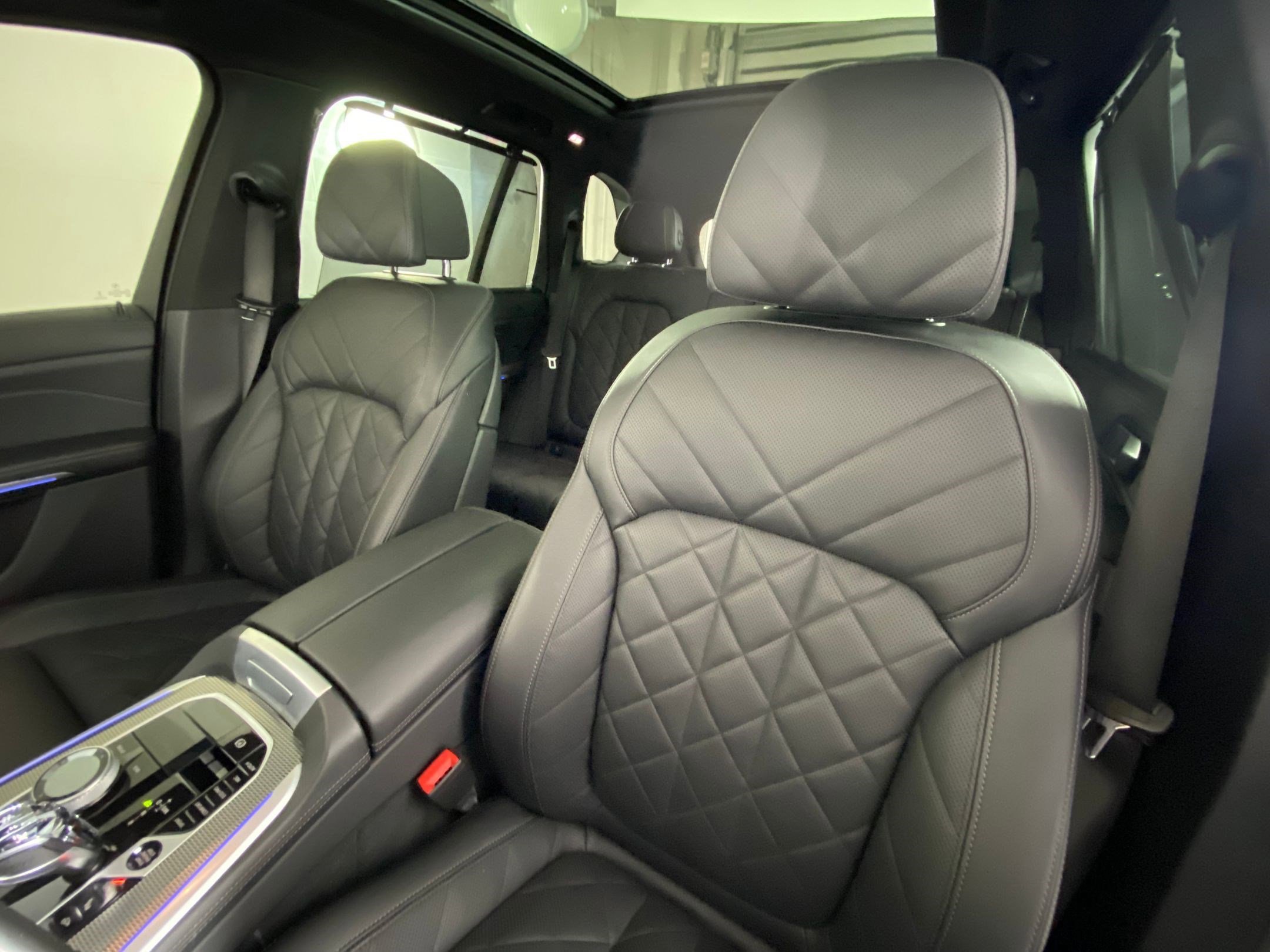 Certified 2023 BMW X5 M50i w/ Executive Package image 22