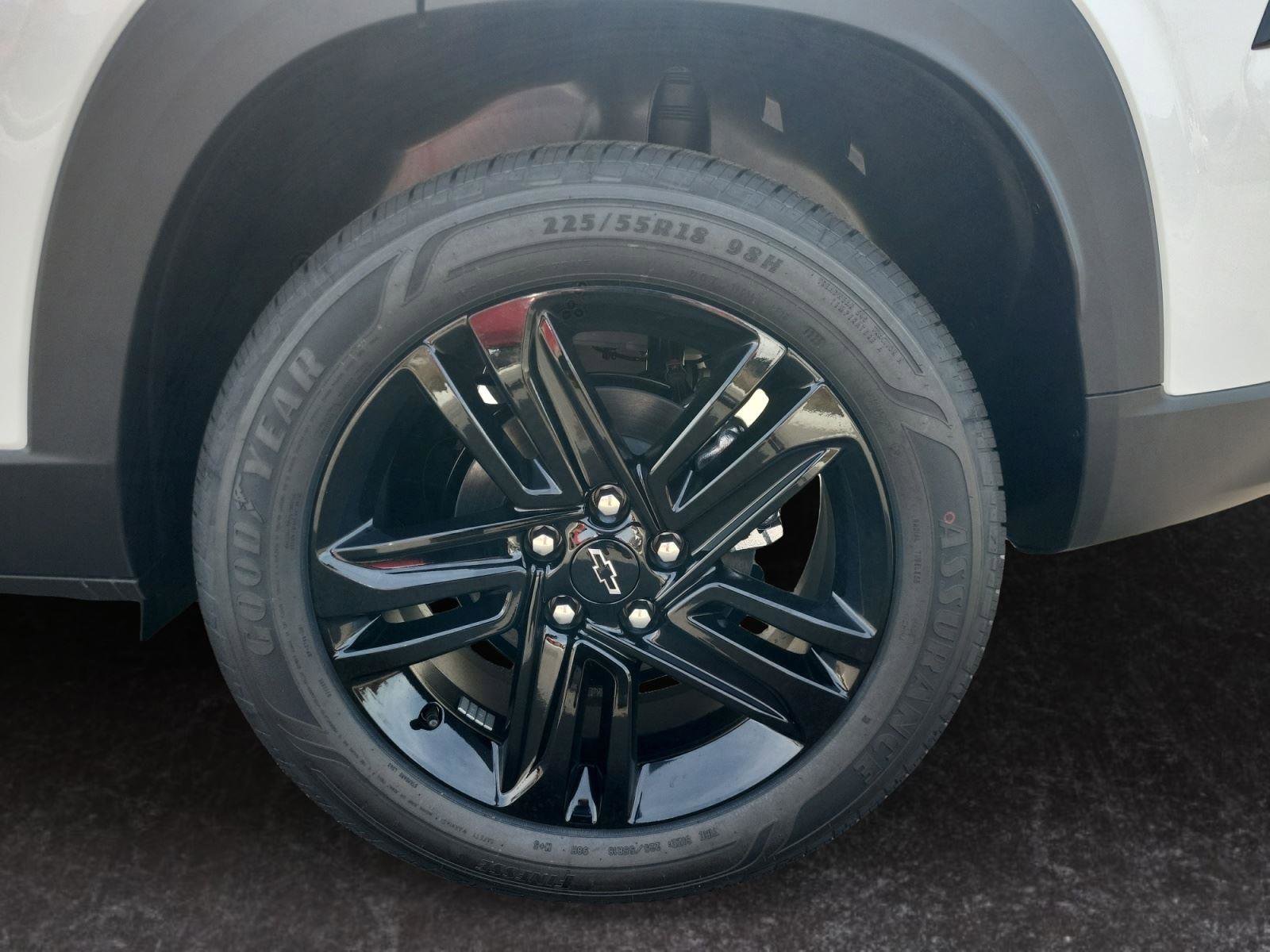 New 2026 Chevrolet Trax ACTIV w/ Driver Confidence Package FWD image 15