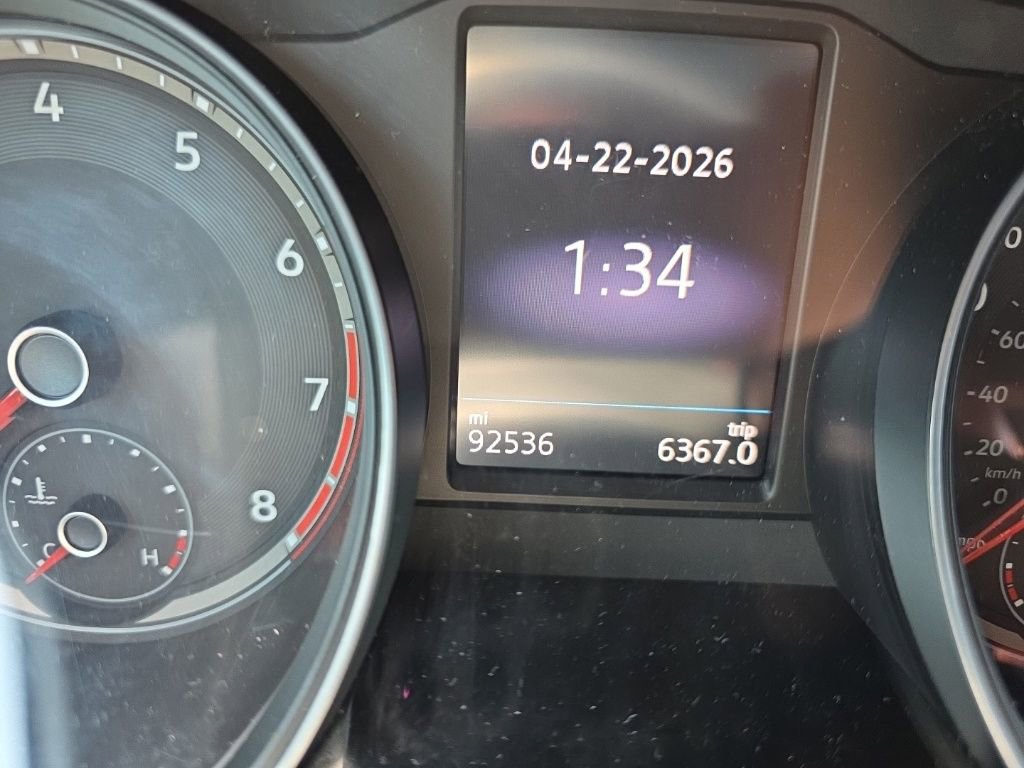 Used 2021 Volkswagen Atlas Cross Sport SE w/ Panoramic Sunroof Package image 18