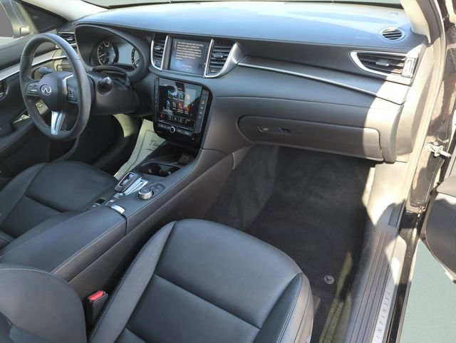 Used 2023 INFINITI QX50 Pure image 22