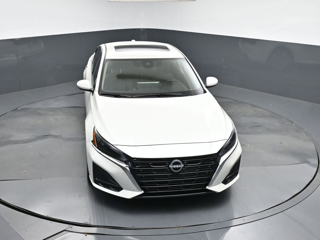 New 2025 Nissan Altima 2.5 SL image 24