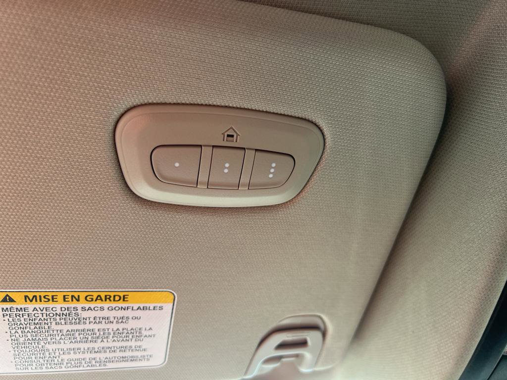 Used 2025 RAM 1500 Laramie image 24