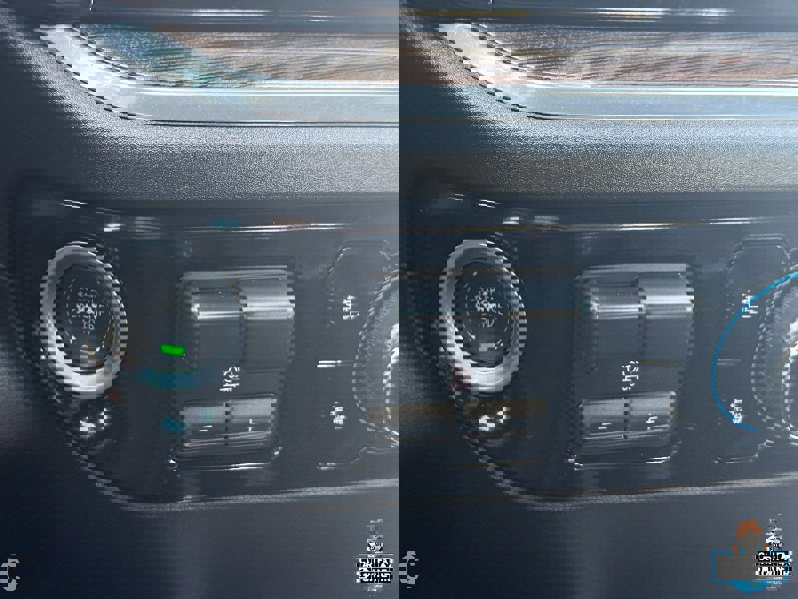 Certified 2025 Chevrolet Silverado 1500 RST w/ Convenience Package II image 25