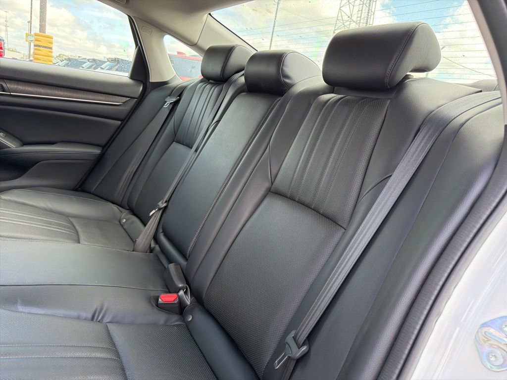 Used 2018 Honda Accord EX-L image 14