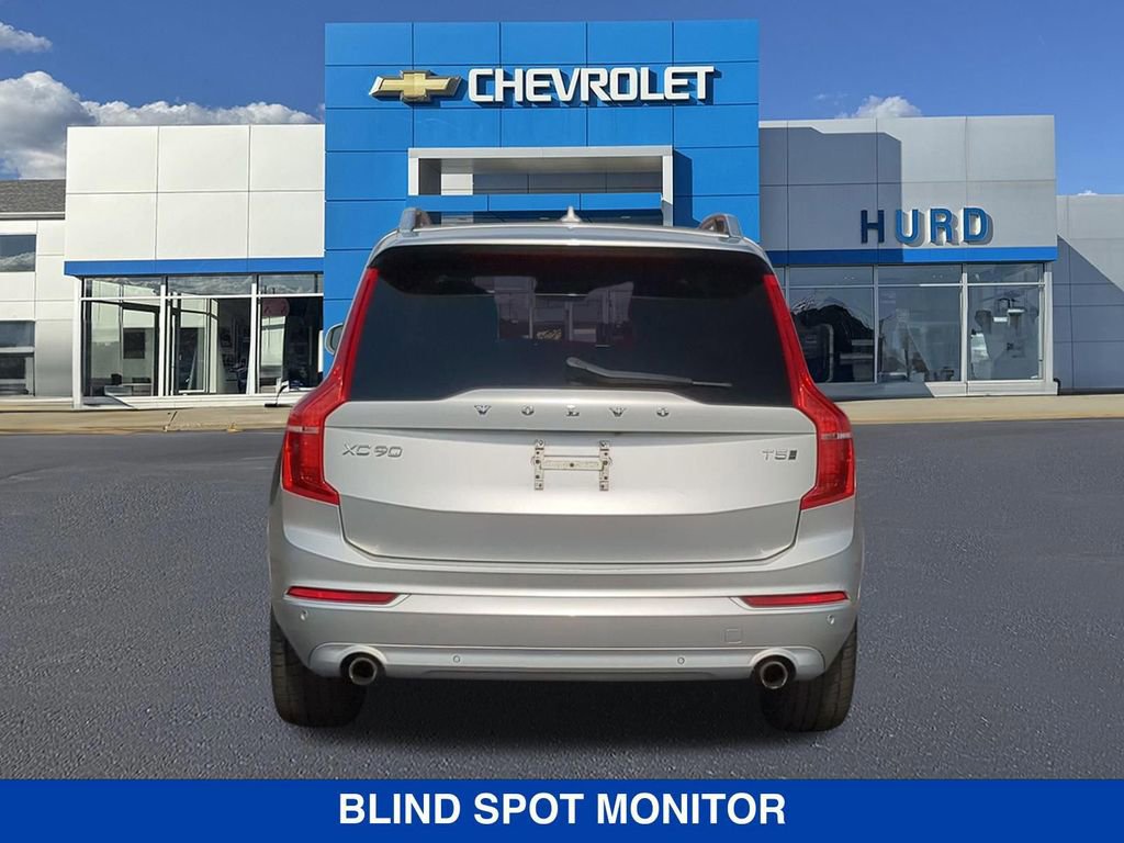 Used 2018 Volvo XC90 T5 Momentum w/ Convenience Package image 6