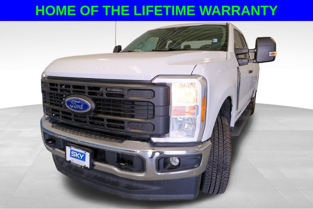 New 2025 Ford F250 XL w/ XL Chrome Package image 1