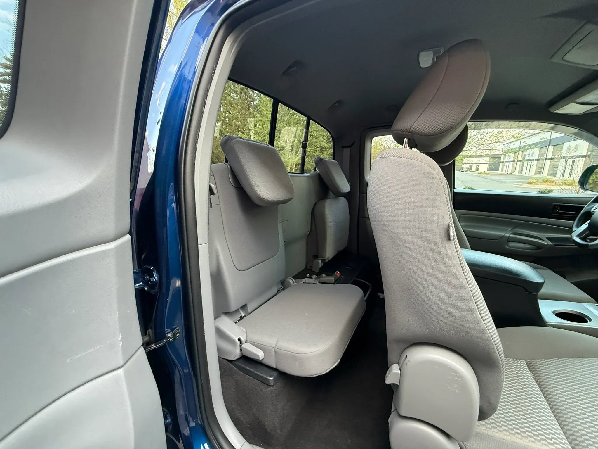 Used 2014 Toyota Tacoma 4x4 Access Cab w/ SR5 Package image 13