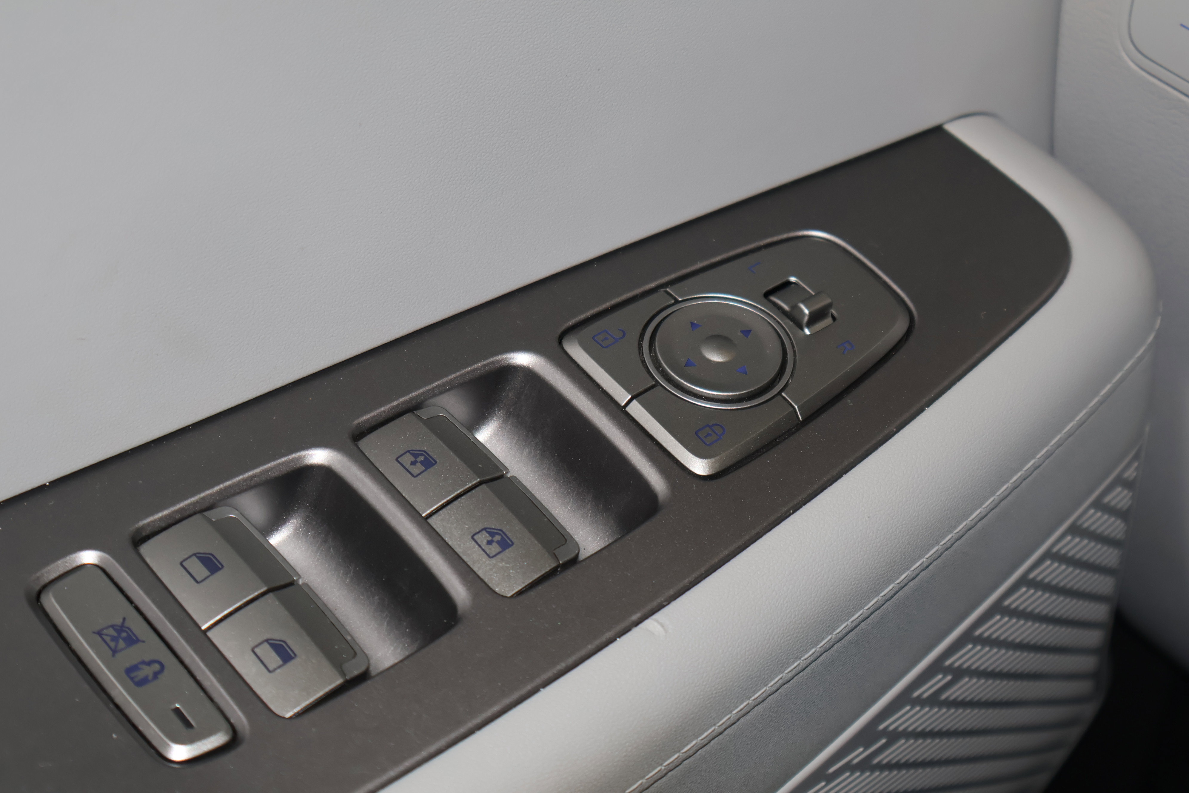 Used 2025 Hyundai Palisade SEL image 34