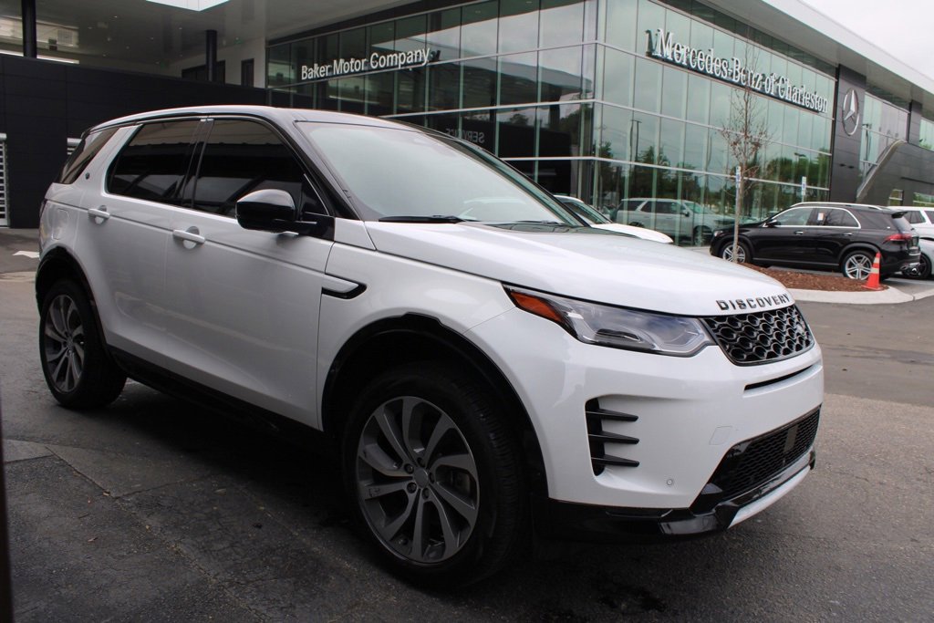 Certified 2024 Land Rover Discovery Sport Dynamic SE image 11