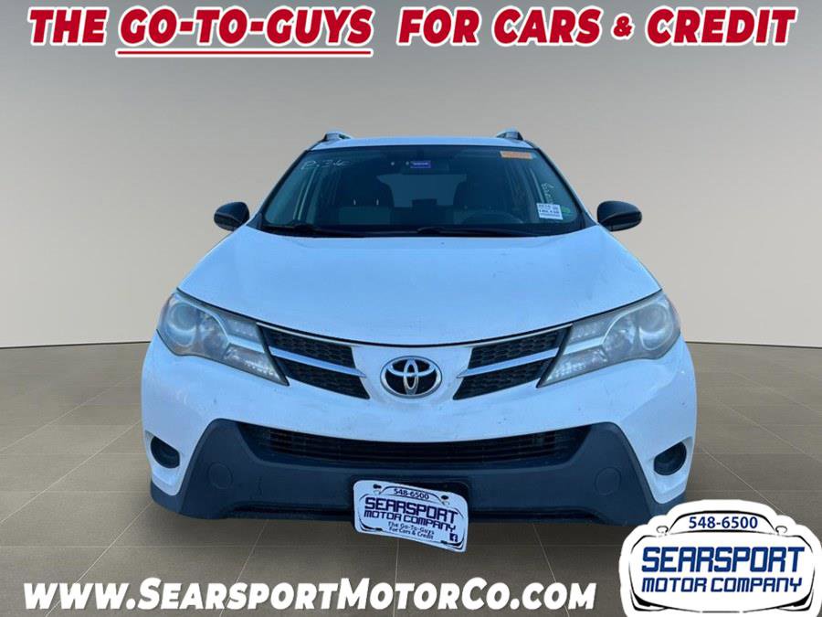 Used 2015 Toyota RAV4 LE image 2