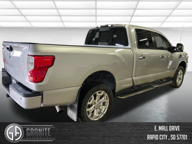 Used 2019 Nissan Titan SV w/ SV Convenience Package AWD/4WD image 6