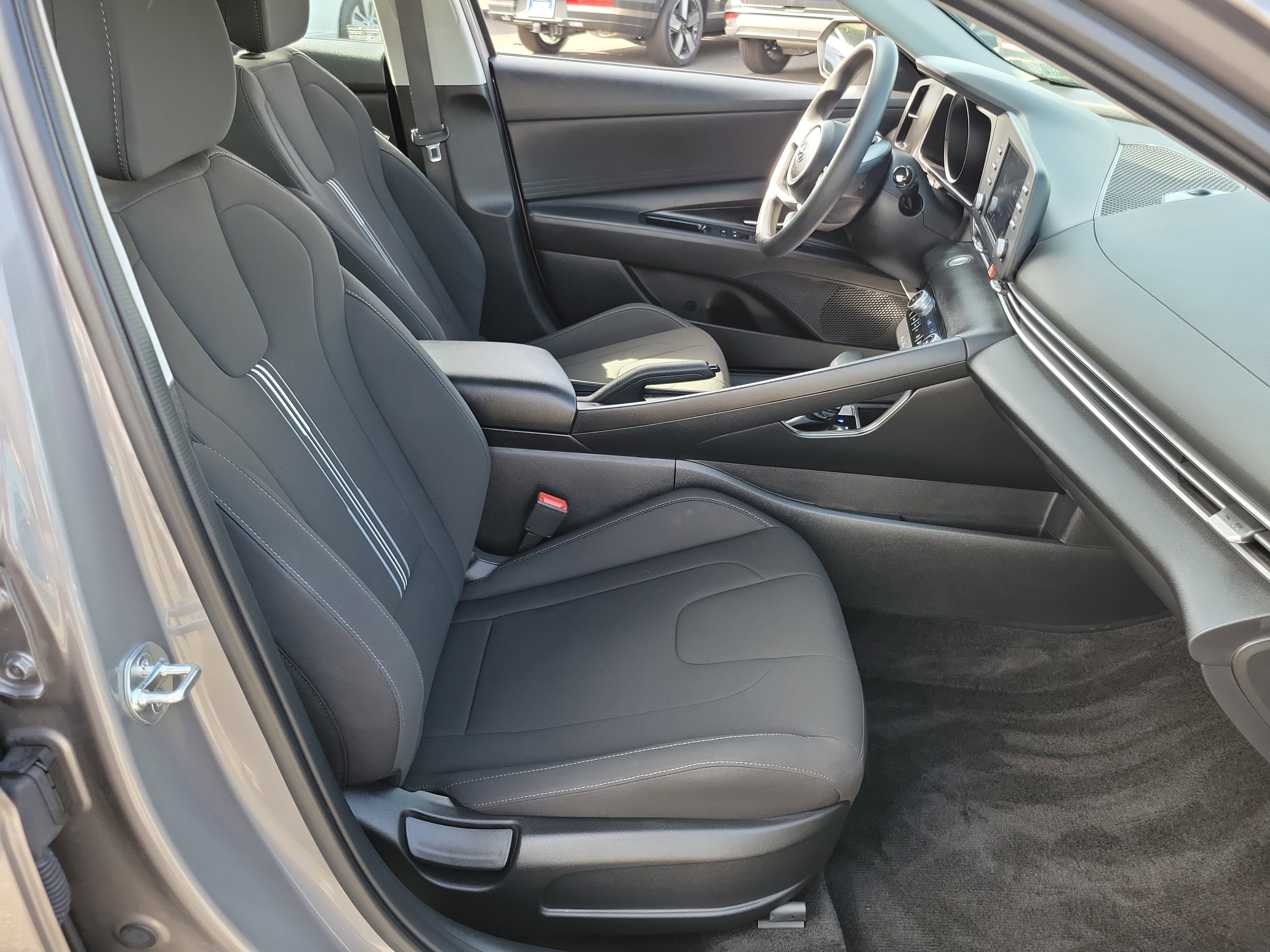 Certified 2023 Hyundai Elantra SEL w/ Cargo Package image 18