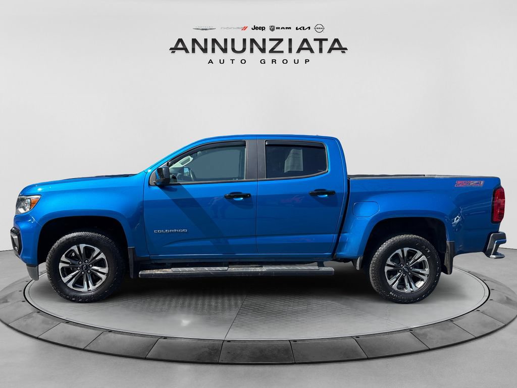 Used 2021 Chevrolet Colorado Z71 AWD/4WD image 2