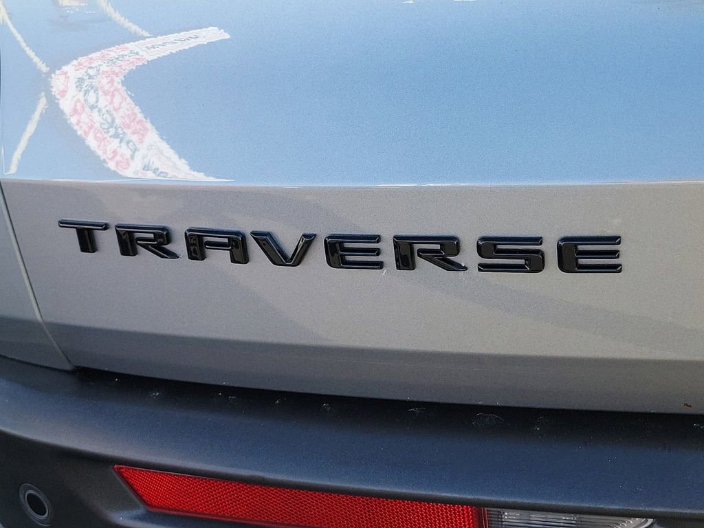 Used 2024 Chevrolet Traverse LS w/ Midnight/Sport Edition image 25