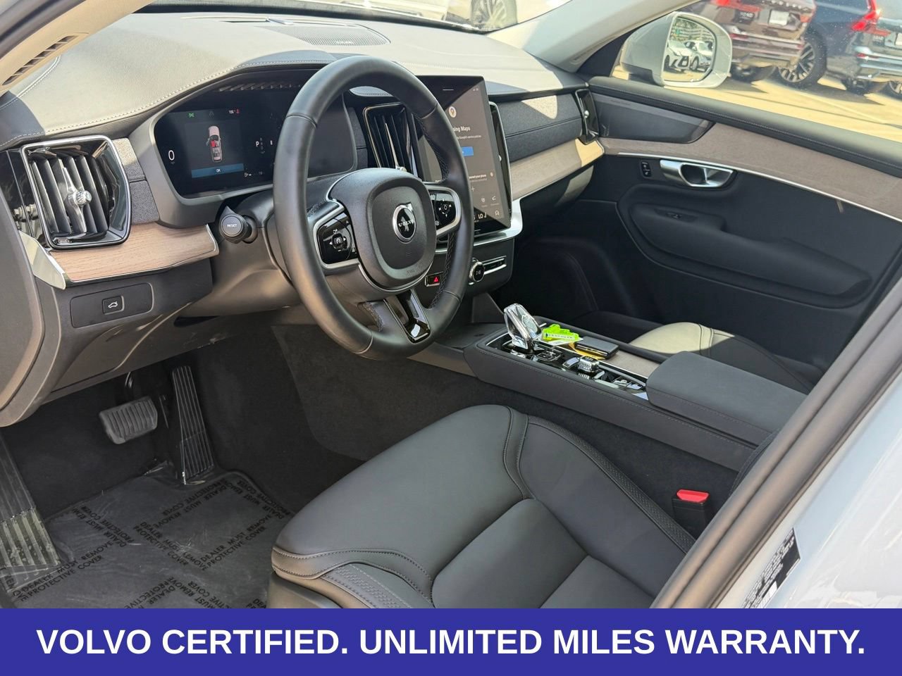 Certified 2026 Volvo XC90 B6 Plus AWD/4WD image 16