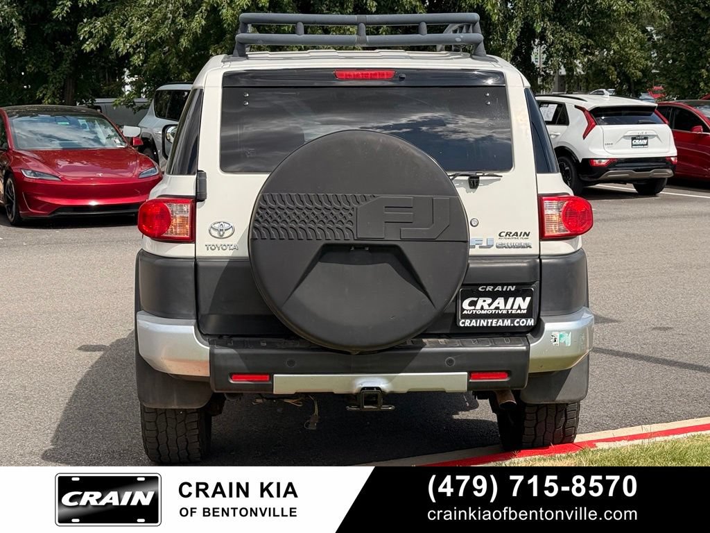 Used 2010 Toyota FJ Cruiser 4WD image 6