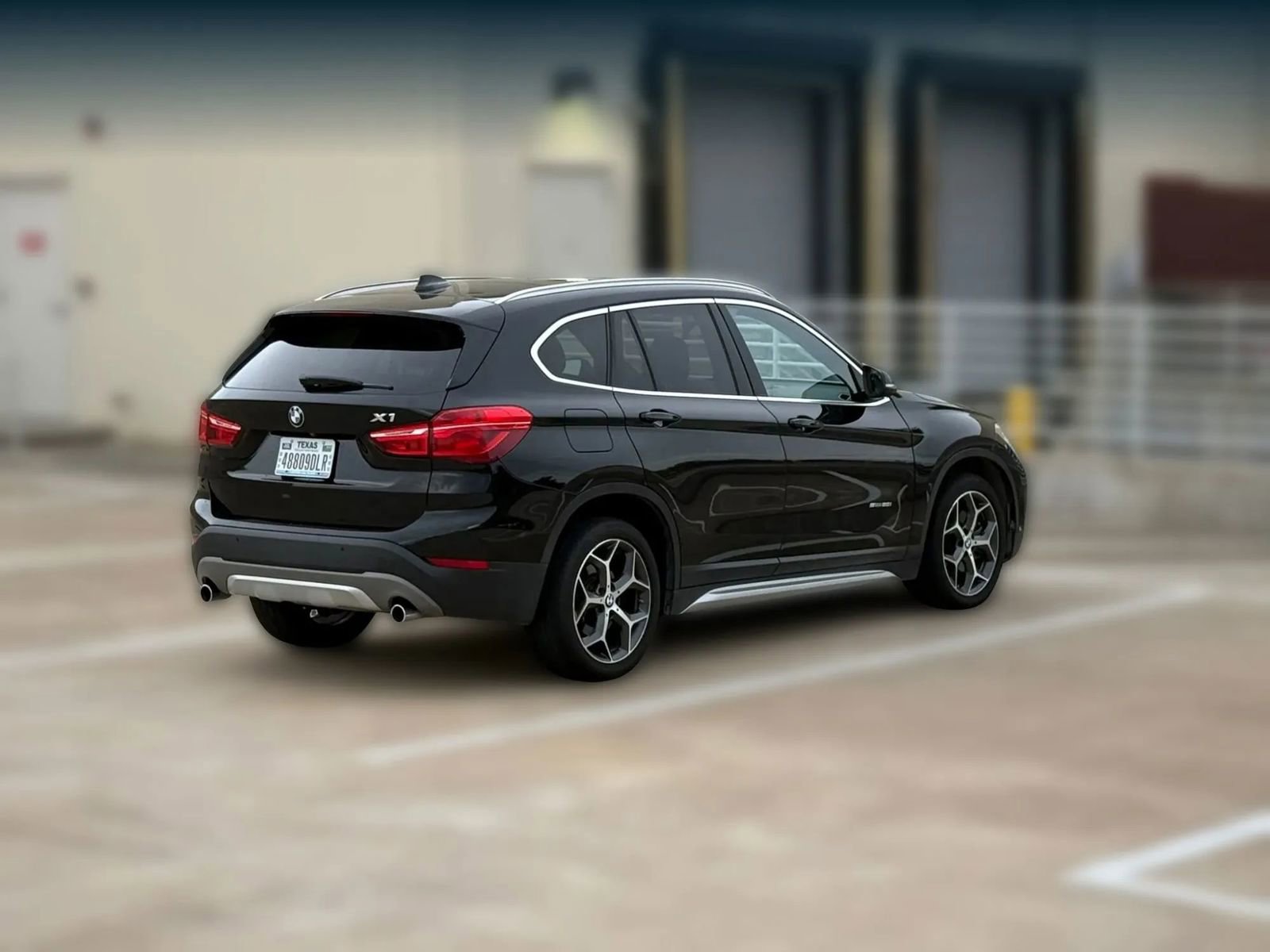 Used 2018 BMW X1 sDrive28i image 8