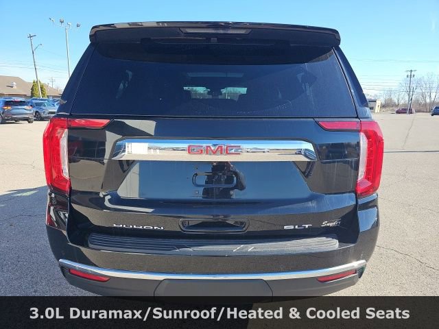Used 2023 GMC Yukon XL SLT w/ SLT Premium Package image 7