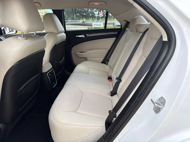 Used 2019 Chrysler 300 Touring L w/ Quick Order Package 22F RWD image 14