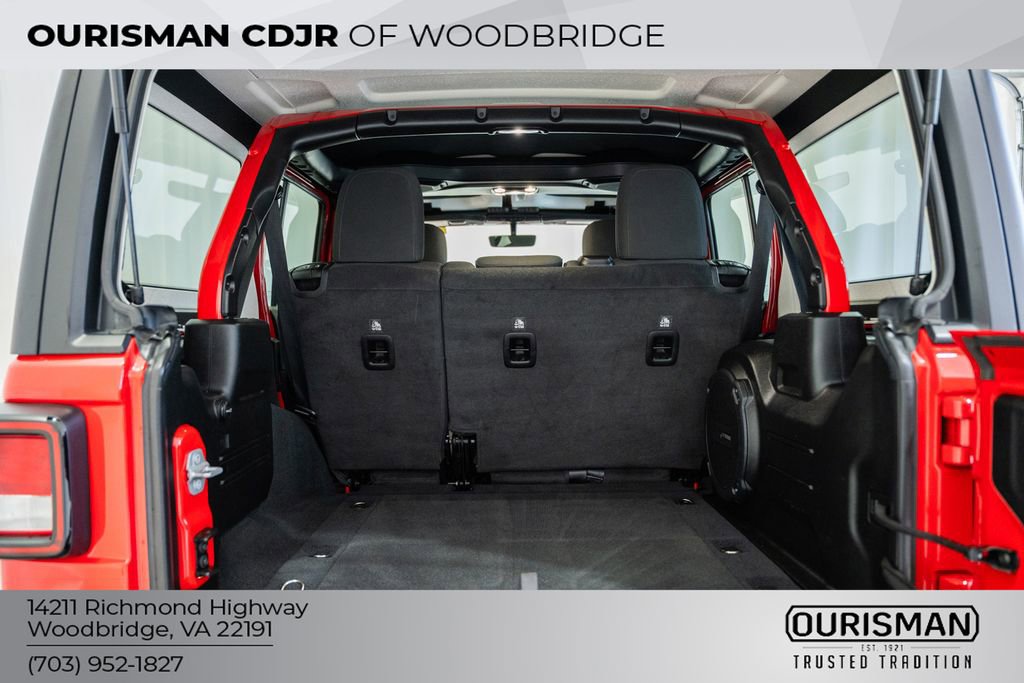 Certified 2022 Jeep Wrangler Unlimited Sahara w/ Cold Weather Group AWD/4WD image 9