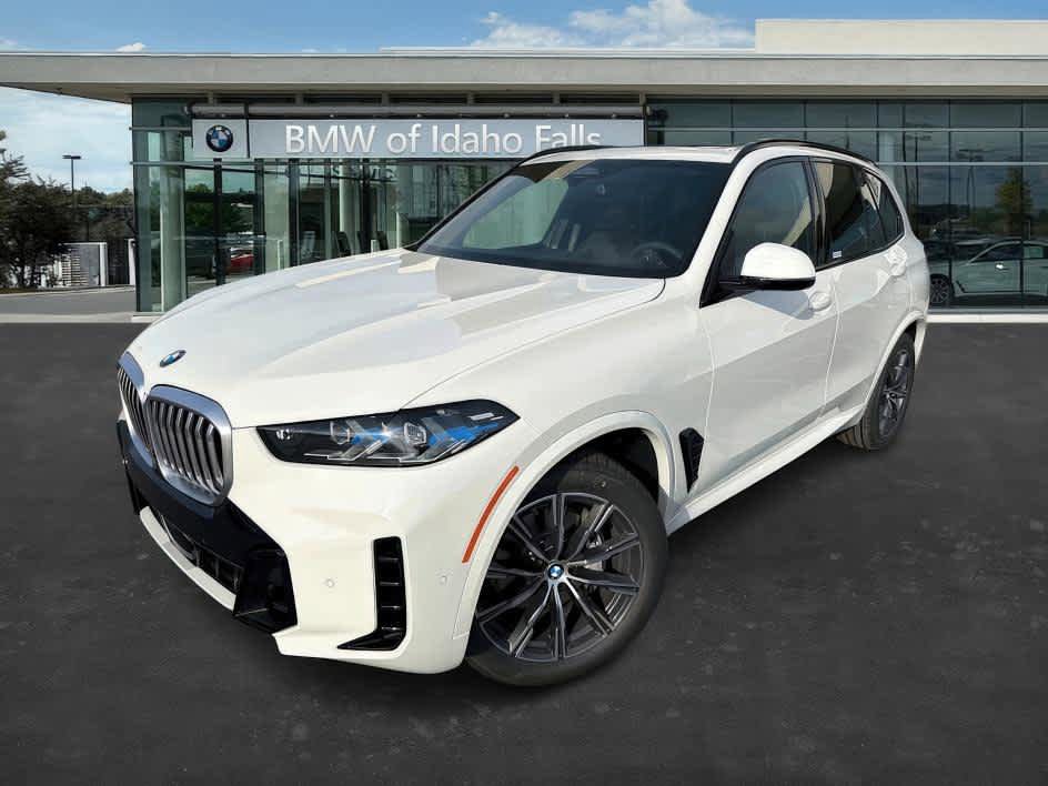 New 2026 BMW X5 xDrive40i w/ M Sport Package AWD/4WD image 3