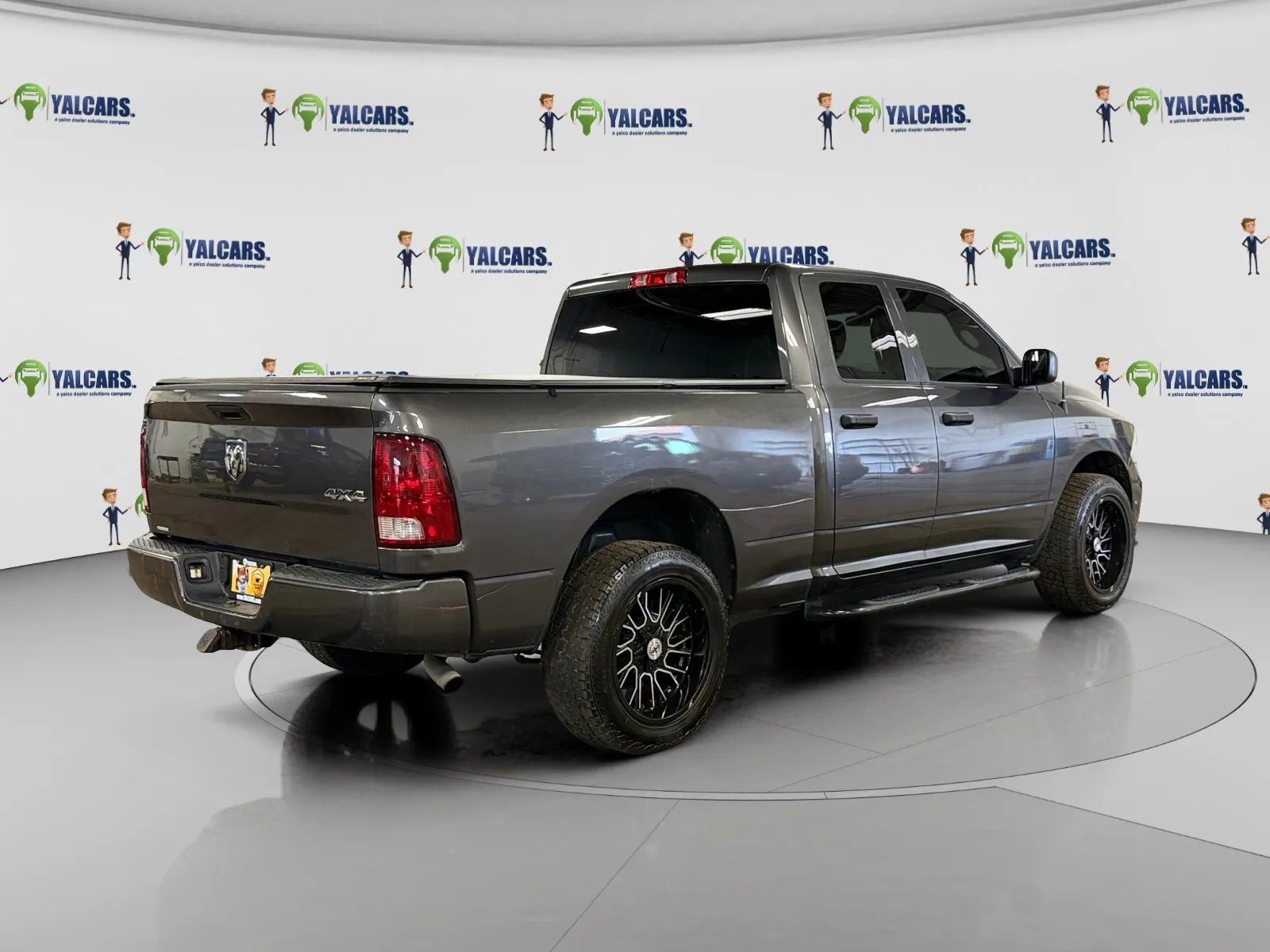 Used 2019 RAM 1500 Express image 5