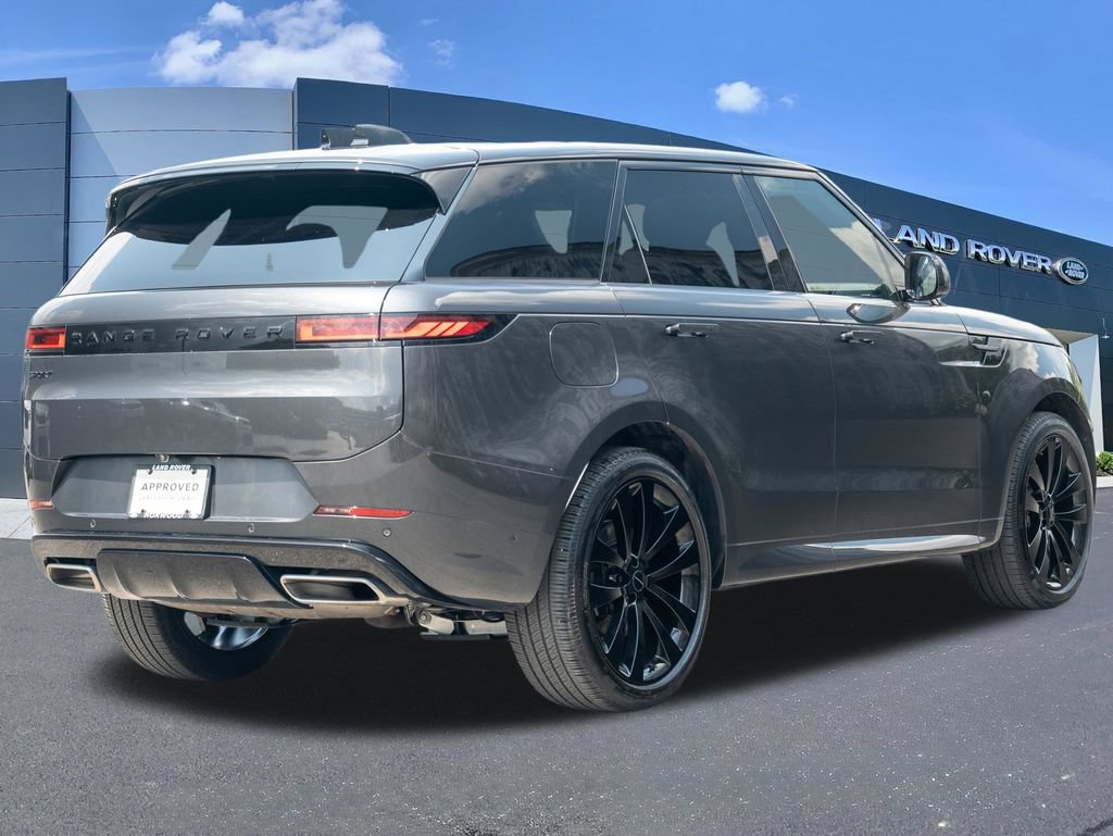 Certified 2026 Land Rover Range Rover Sport Dynamic SE AWD/4WD image 4