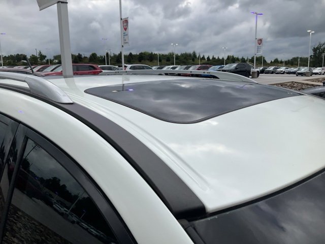 Used 2015 Nissan Pathfinder Platinum image 5