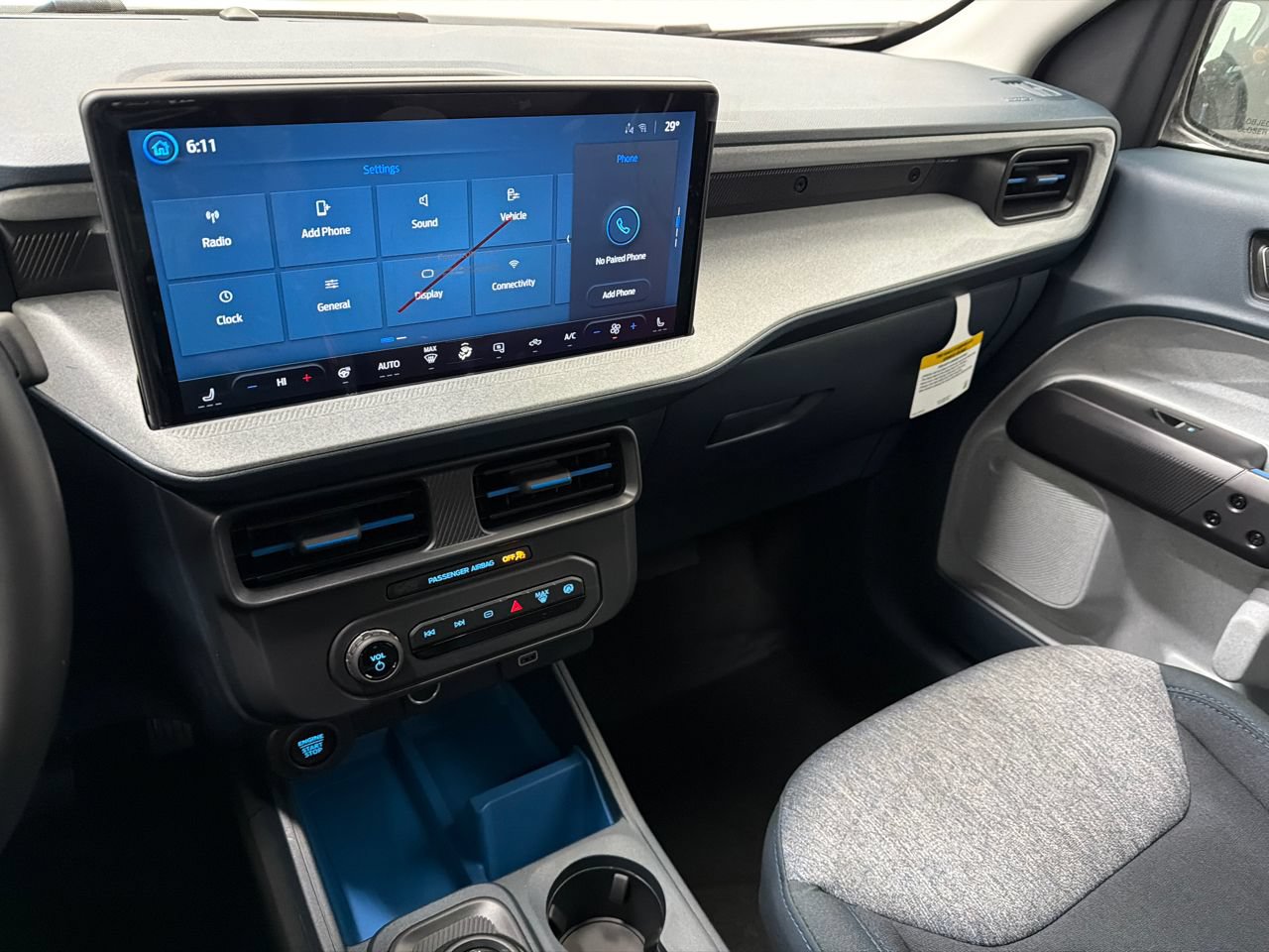 New 2026 Ford Maverick XLT w/ XLT Luxury Package FWD image 23