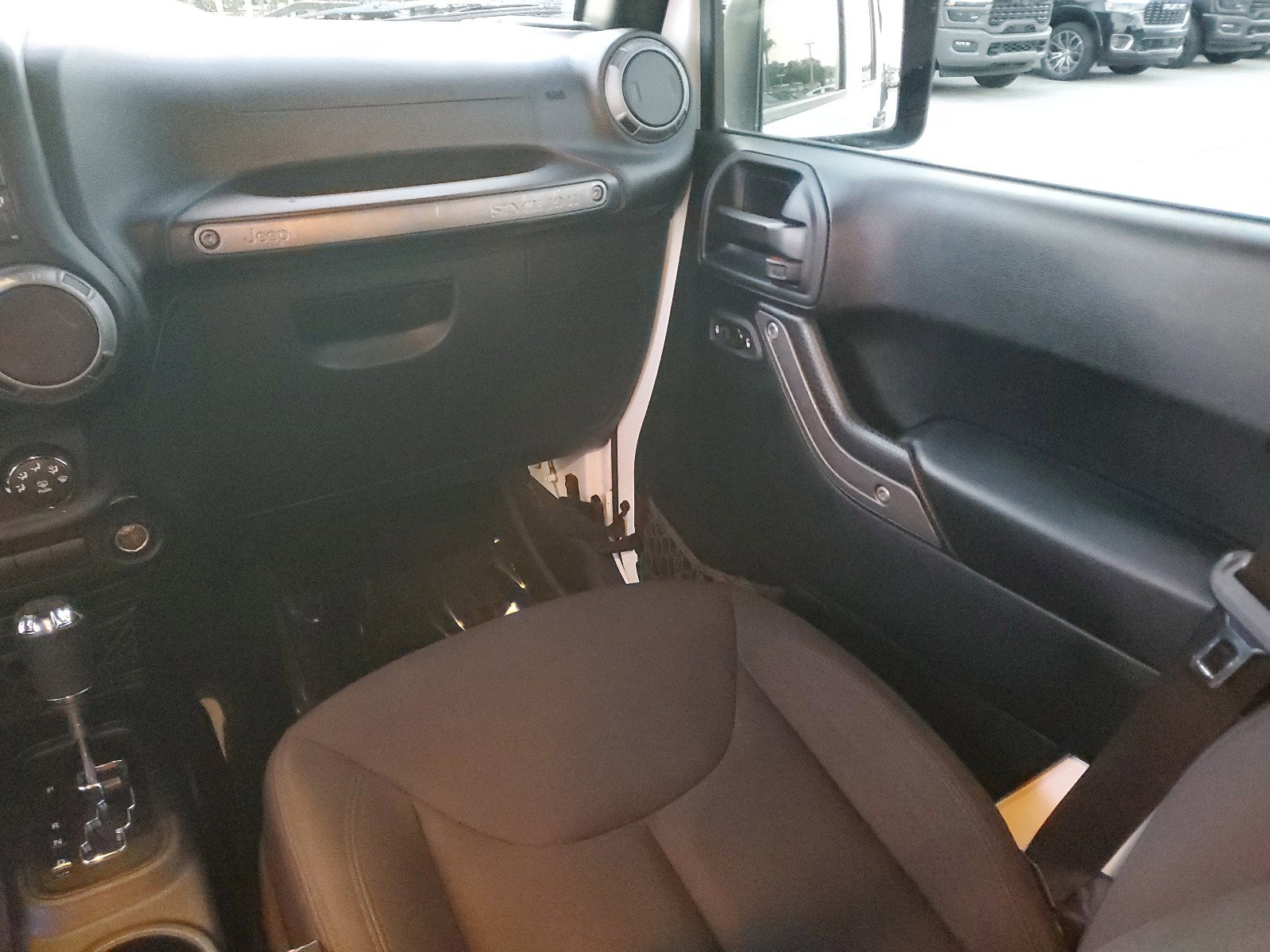 Certified 2017 Jeep Wrangler Unlimited Sport w/ Quick Order Package 24S image 12