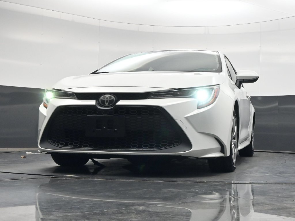 Used 2020 Toyota Corolla LE FWD image 31