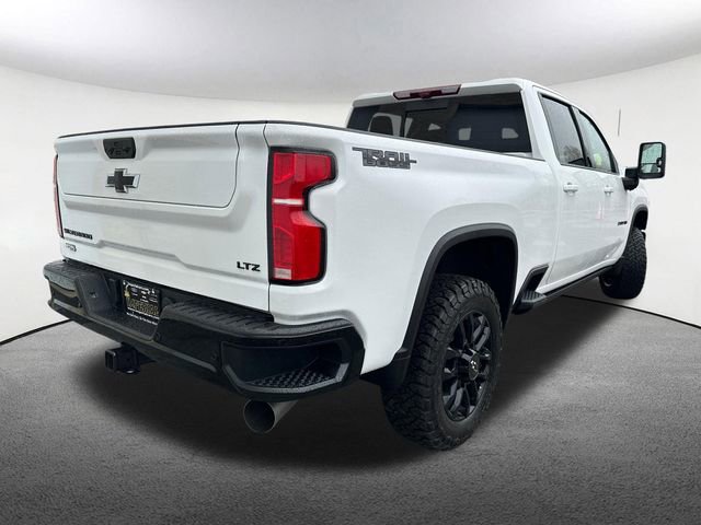 Used 2025 Chevrolet Silverado 2500 LTZ w/ LTZ Plus Package image 17