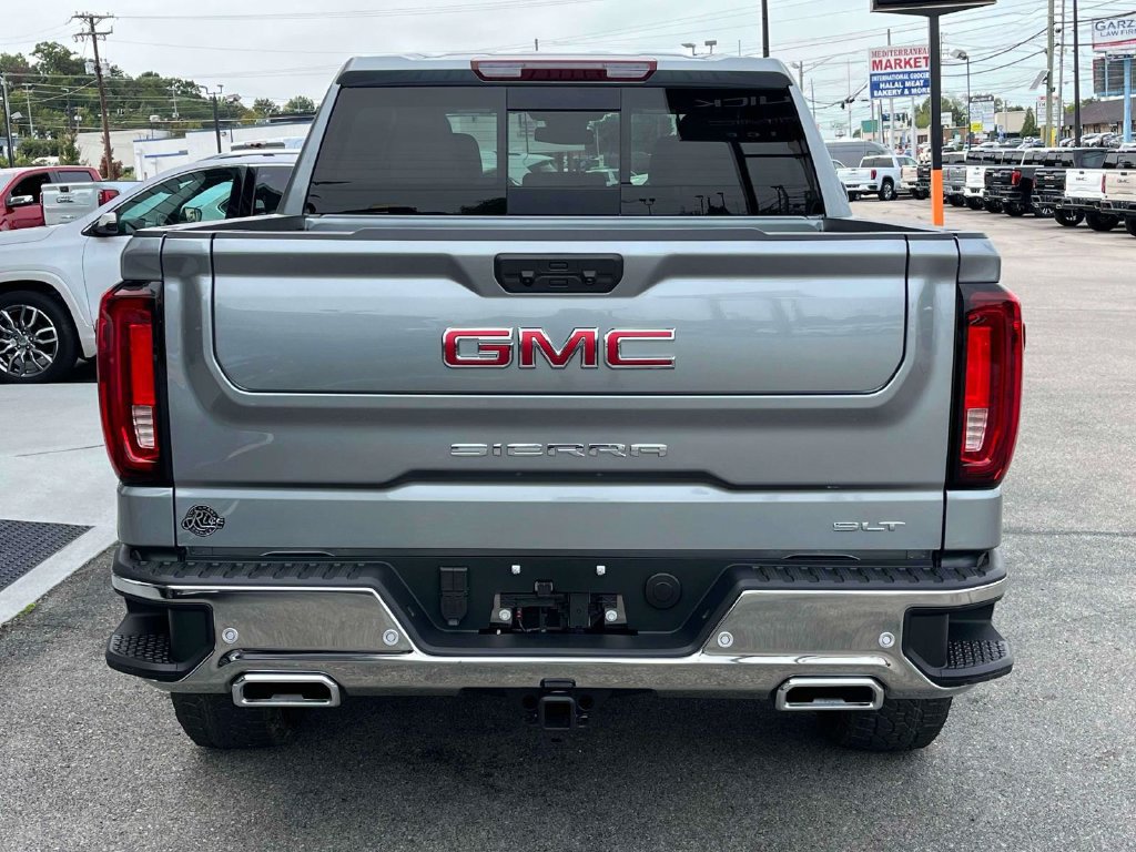 New 2026 GMC Sierra 1500 SLT w/ SLT Premium Package AWD/4WD image 4
